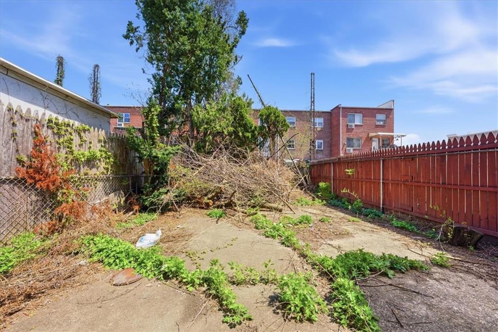 2069 East 55th Street Brooklyn, NY 11234 - Photo 4 of 34