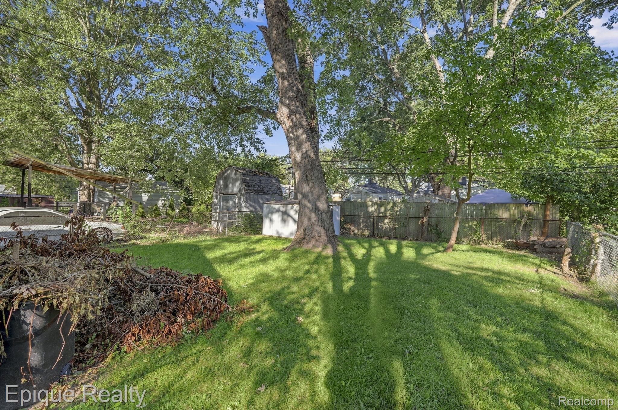 1962 Leitch Road Ferndale, MI 48220 - Photo 23 of 25 23-web-or-mls-dsc01155-jpg.jpg