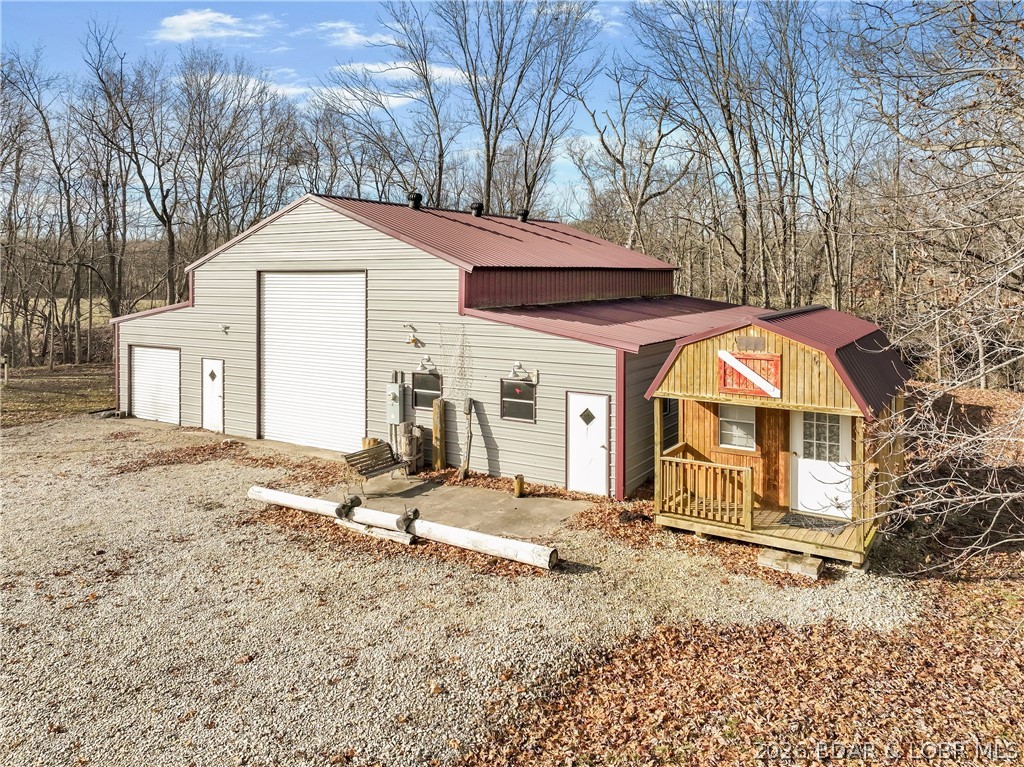 16100 Channel Lane Henley, MO 65040 - Photo 9 of 71