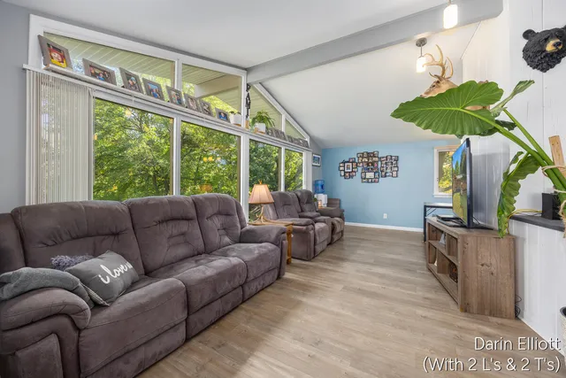 $269,900 | 1731 Horizon Drive, Ionia, MI 48846