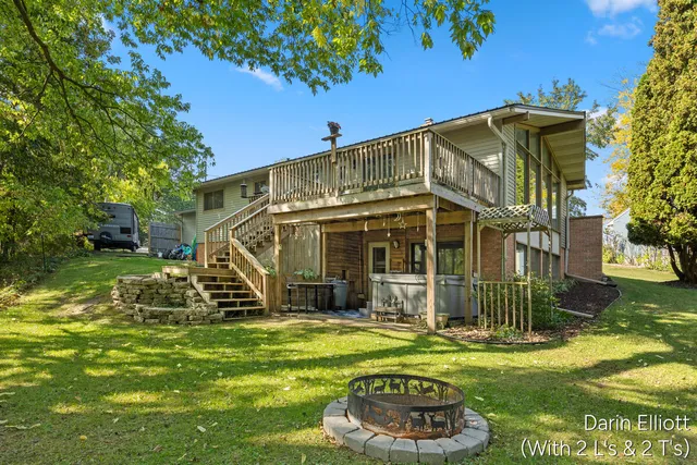 $269,900 | 1731 Horizon Drive, Ionia, MI 48846
