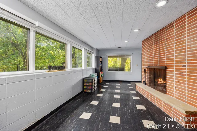 $269,900 | 1731 Horizon Drive, Ionia, MI 48846