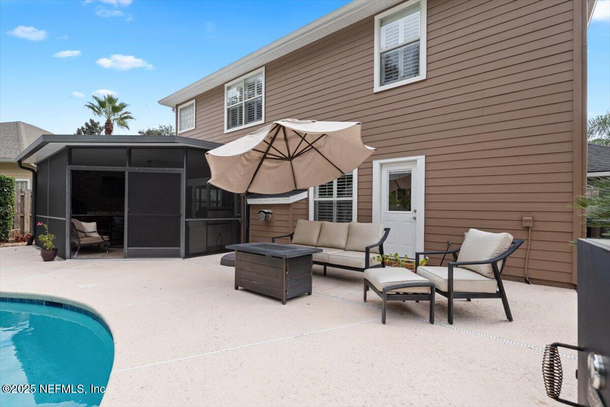 252 Crooked Court St. Johns, FL 32259 - Photo 42 of 72 a view of a house with patio