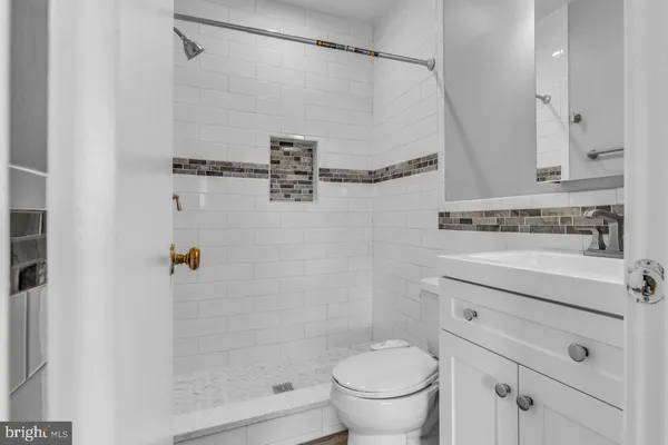 $3,375 | 9834 Sweet Mint Drive, Vienna, VA 22181