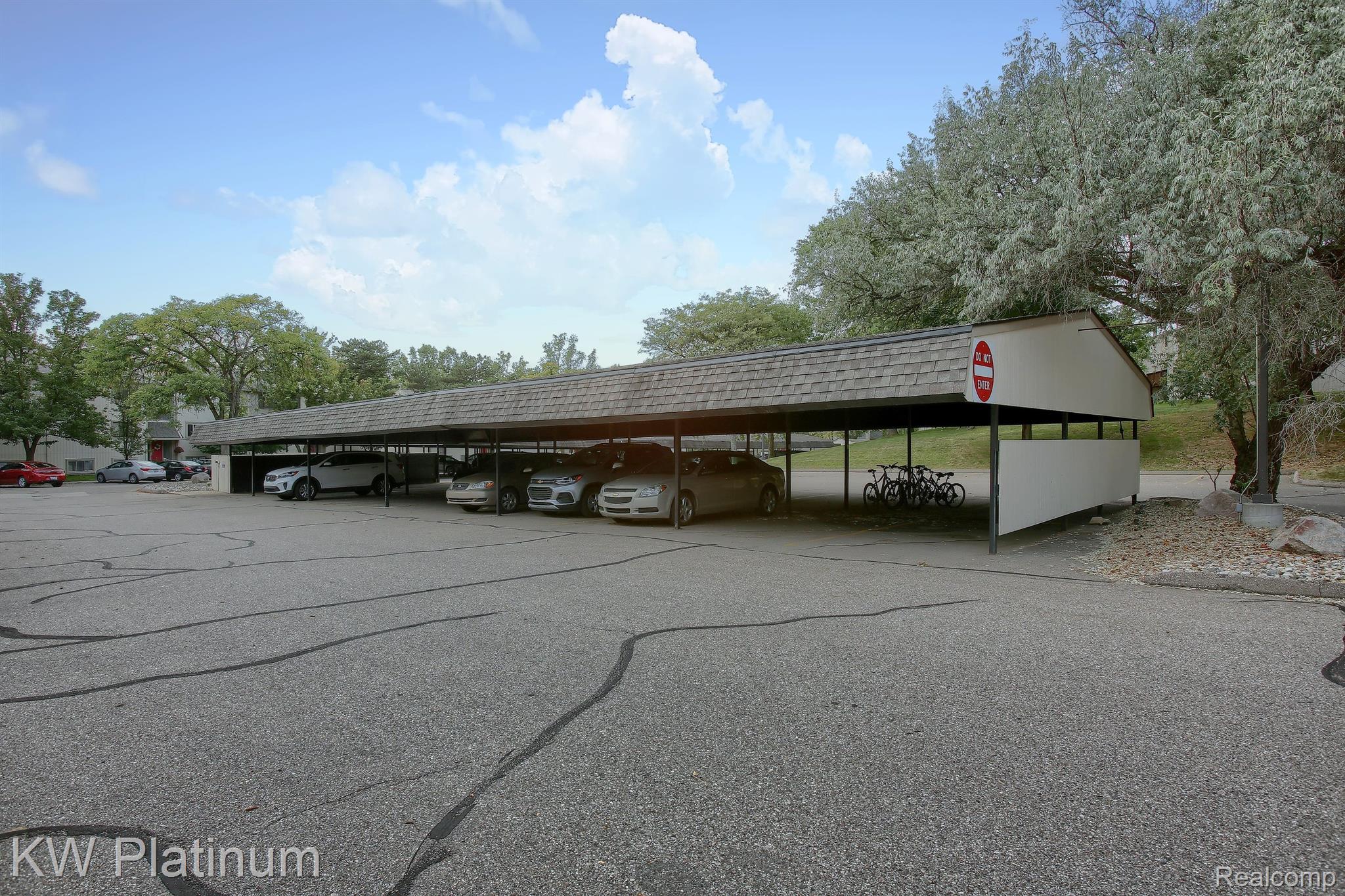 1655 Riverside Drive, Unit 7 Rochester, MI 48309 - Photo 22 of 23