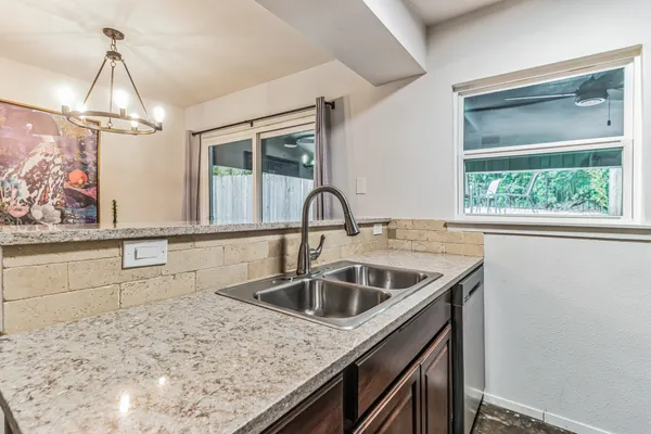 $2,900 | 1501 Rockdale Circle, Unit A, Austin, TX 78704