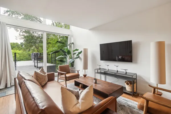 $2,900 | 1501 Rockdale Circle, Unit A, Austin, TX 78704