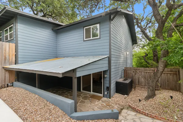 $2,900 | 1501 Rockdale Circle, Unit A, Austin, TX 78704