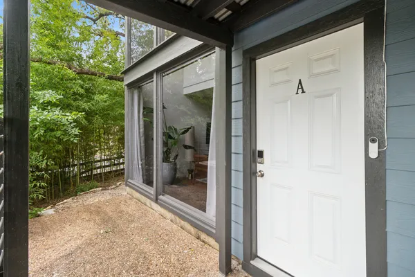 $2,900 | 1501 Rockdale Circle, Unit A, Austin, TX 78704