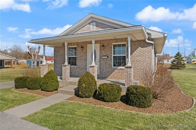 $239,999 | 316 South Elm Street, Paoli, IN 47454
