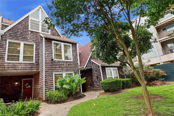 $2,900 | 3 Spinnaker Lane, New Orleans, LA 70124
