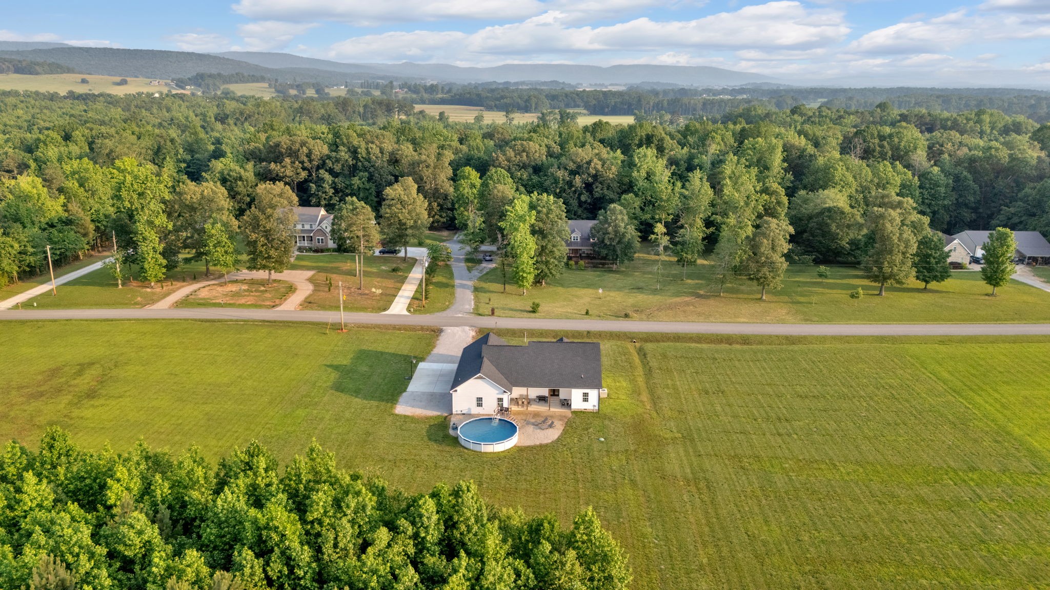 1270 Post Oak Road Belvidere, TN 37306 - Photo 54 of 61 Gallery Image 54