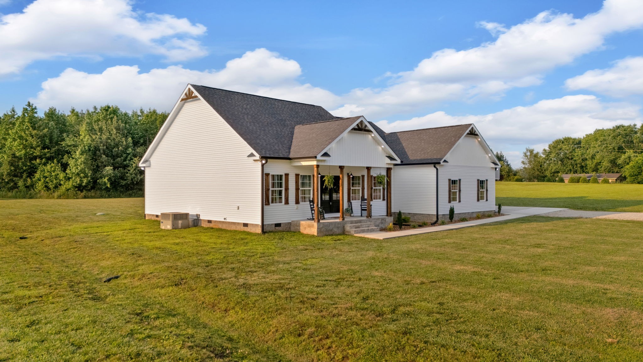 1270 Post Oak Road Belvidere, TN 37306 - Photo 8 of 61 Gallery Image 8