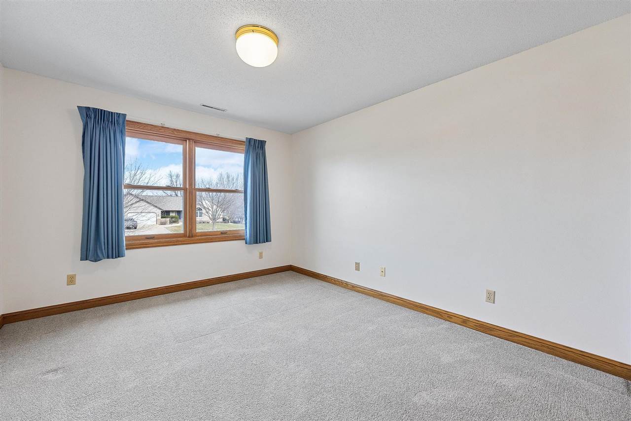 4039 Bruce Road Marion, IA 52302 - Photo 33 of 53 Gallery Image 33
