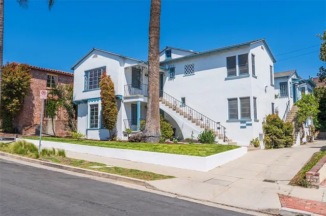 $3,050,000 | 1964 Palmerston Place, Los Angeles, CA 90027