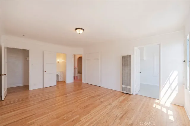 $3,050,000 | 1964 Palmerston Place, Los Angeles, CA 90027