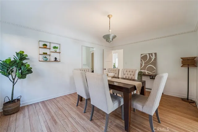 $3,050,000 | 1964 Palmerston Place, Los Angeles, CA 90027