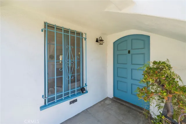 $3,050,000 | 1964 Palmerston Place, Los Angeles, CA 90027