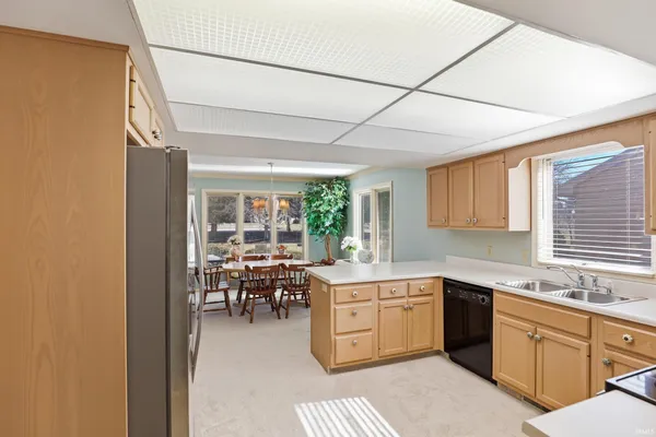 $334,900 | 1118 Packard Place, Auburn, IN 46706