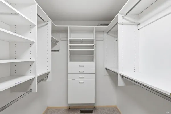 $334,900 | 1118 Packard Place, Auburn, IN 46706