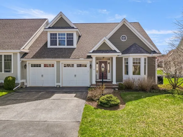 $1,150,000 | 8 Ridgeway Circle, Unit 8, West Newbury, MA 01985
