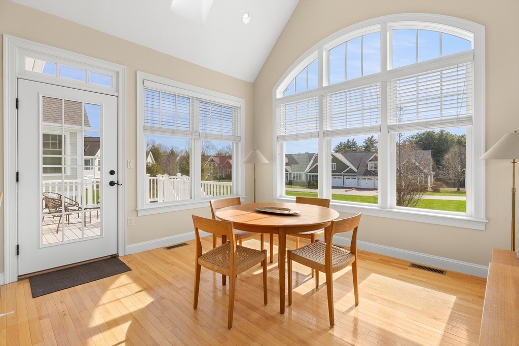 8 Ridgeway Circle, Unit 8 West Newbury, MA 01985 - Photo 14 of 42