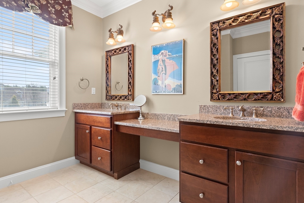 8 Ridgeway Circle, Unit 8 West Newbury, MA 01985 - Photo 19 of 42