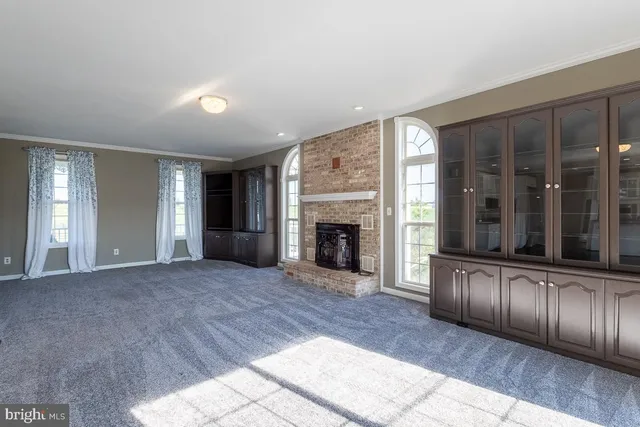 an empty room with a window