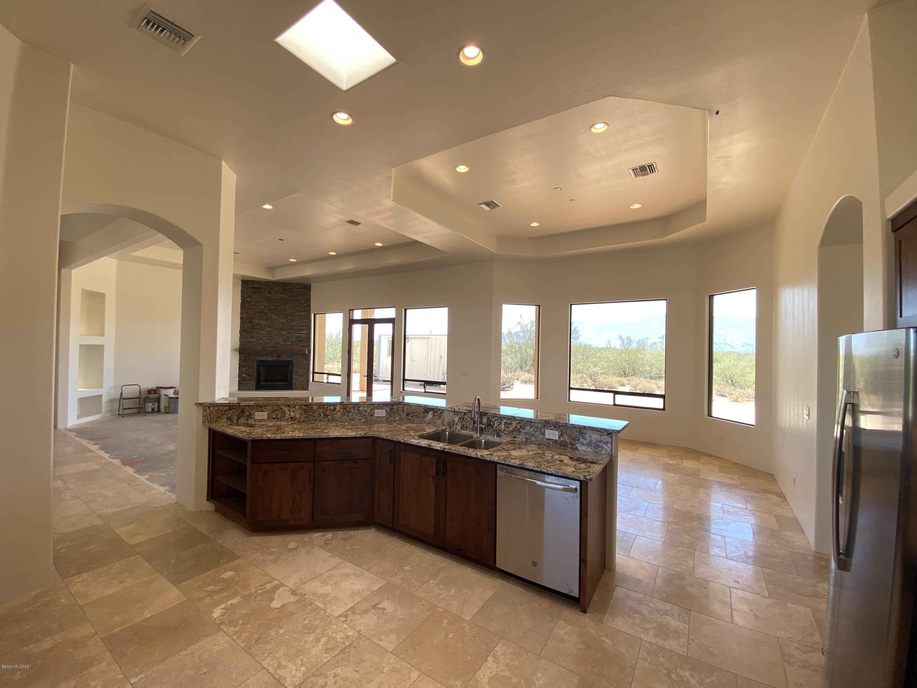 1600 West Tangerine Road Tucson, AZ 85755 - Photo 9 of 47