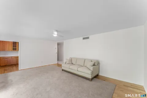 $270,000 | 69 Heritage Village, Unit C, Southbury, CT 06488