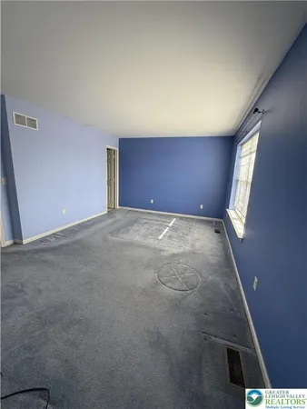 $2,500 | 1530 Hawthorn Drive, Easton, PA 18040