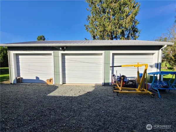 $2,850 | 27411 101st Avenue Northwest, Stanwood, WA 98292