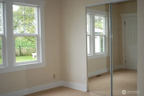 $2,850 | 27411 101st Avenue Northwest, Stanwood, WA 98292