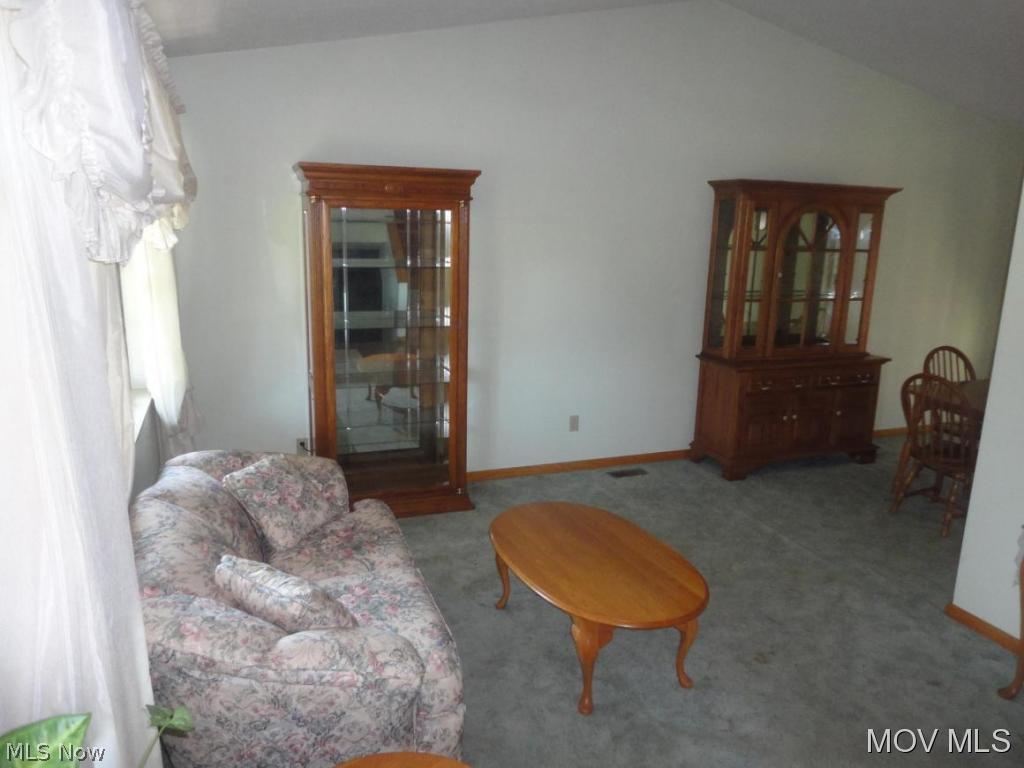 101 Conger Road Washington, WV 26181 - Photo 3 of 11
