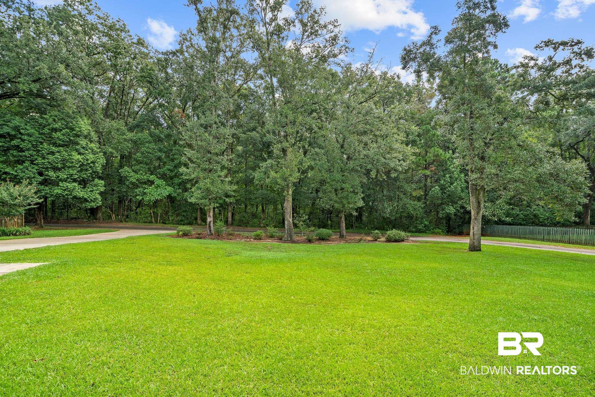 29530 St John Street Daphne, AL 36526 - Photo 37 of 38 View of yard