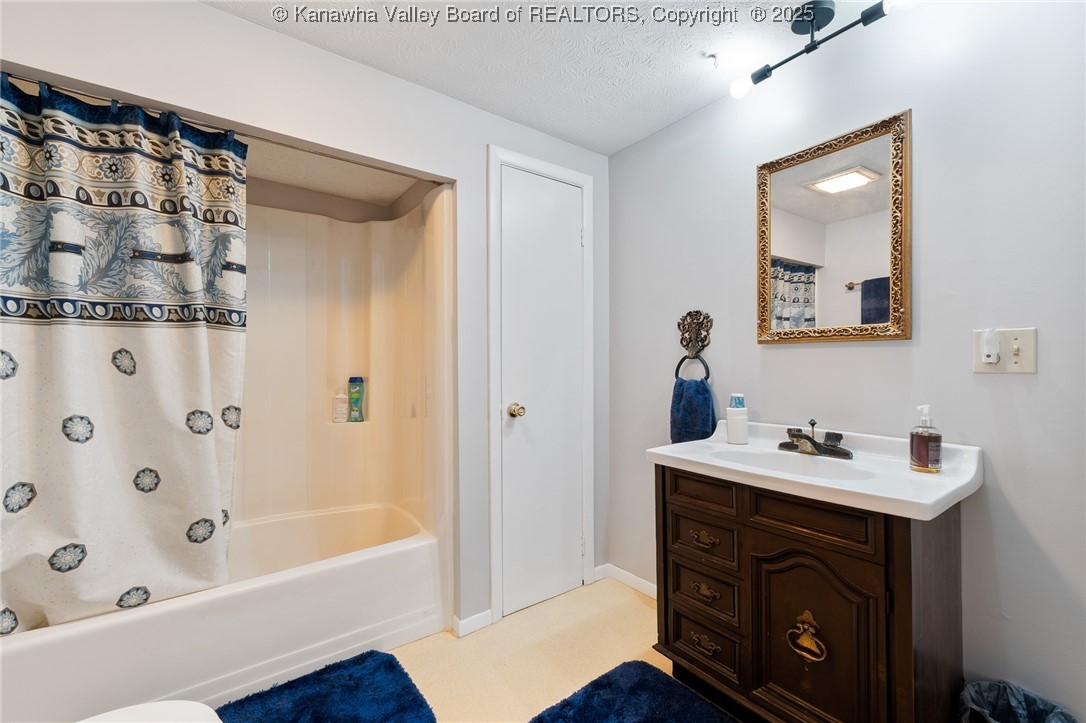 5789 Frame Road Elkview, WV 25071 - Photo 28 of 50 Gallery Image 28