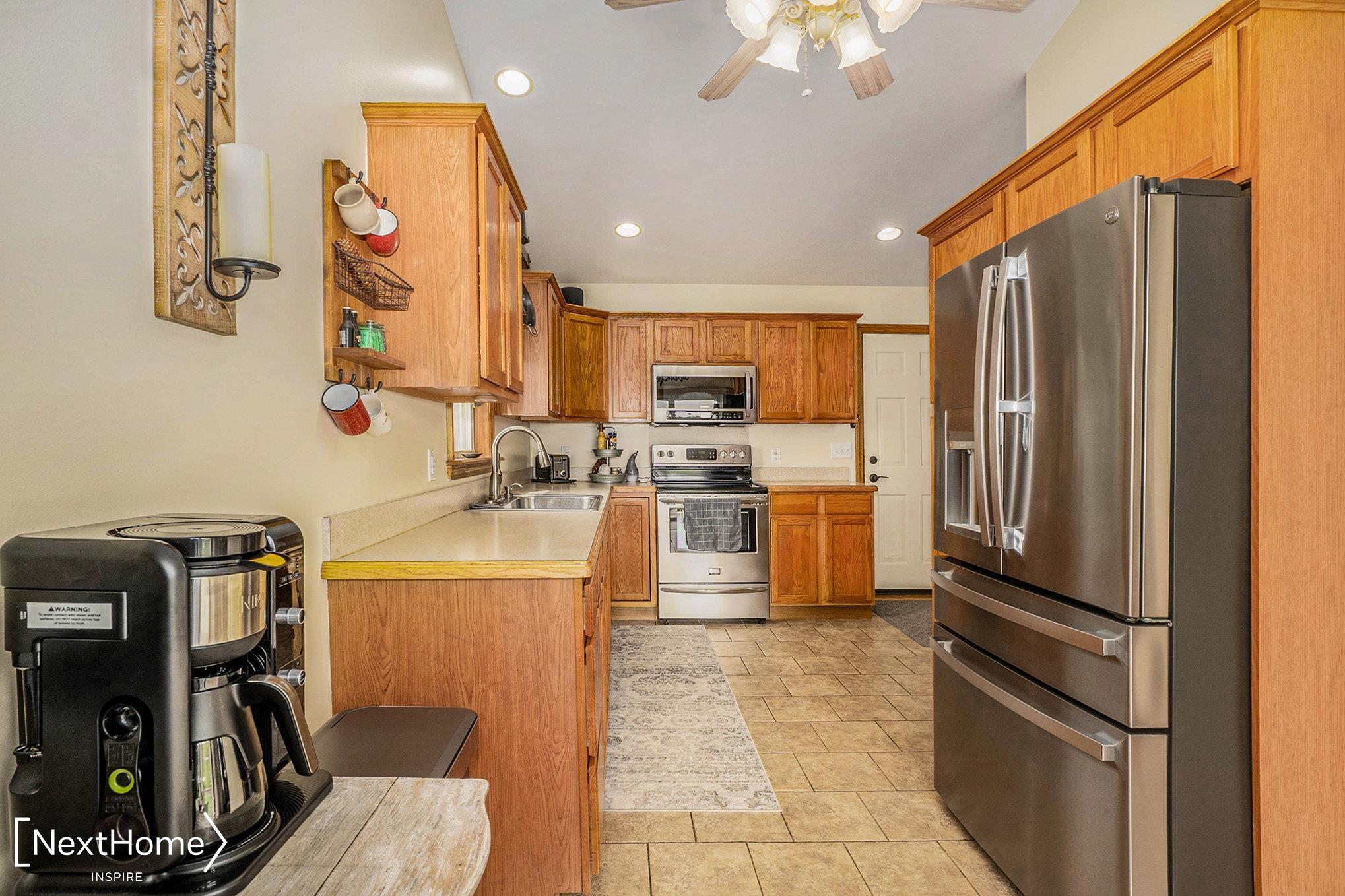 13200 Marshall Road Montrose, MI 48457 - Photo 13 of 28 50109192-12.JPG