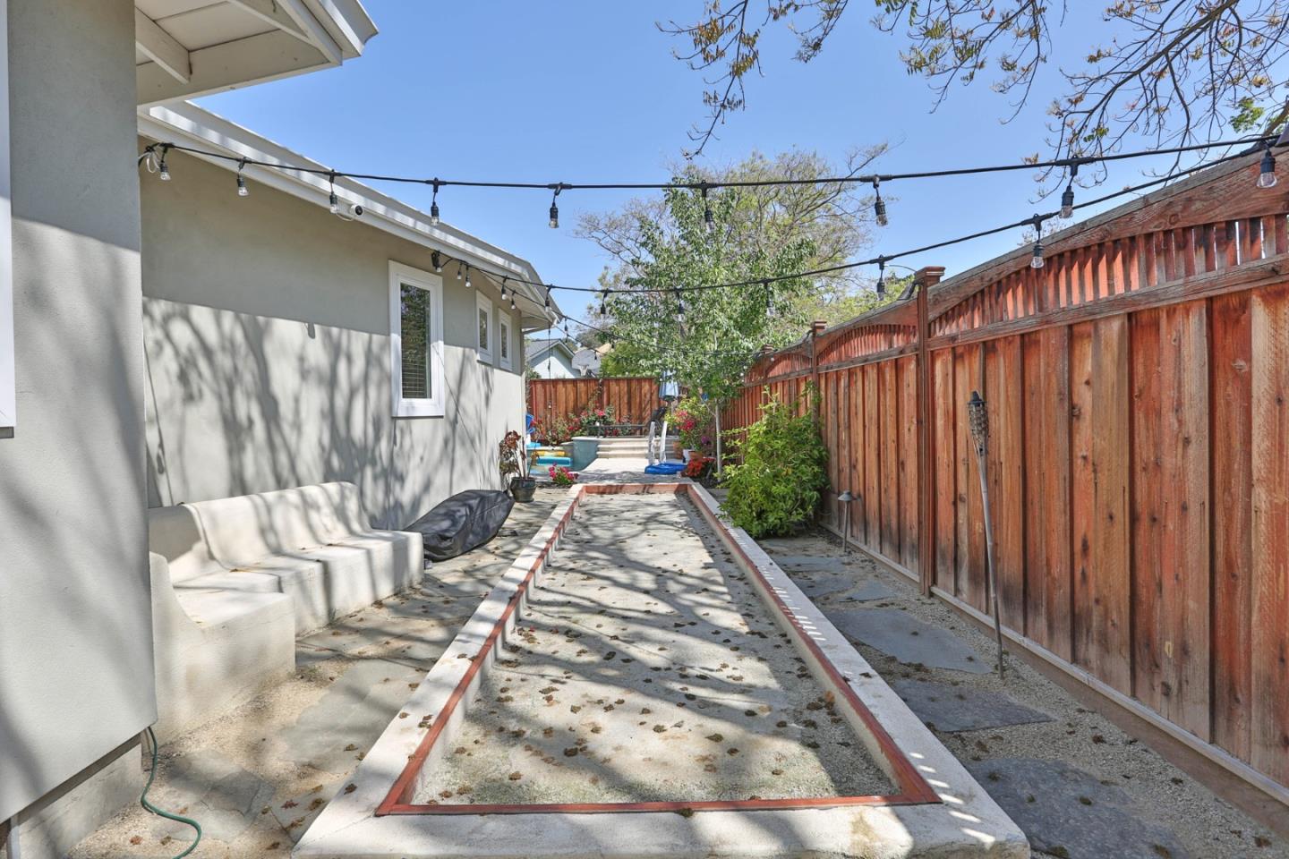 1053 Wallace Drive San Jose, CA 95120 - Photo 33 of 36 a view of outdoor space