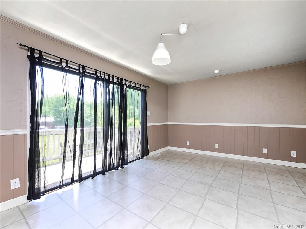 138 Hampton Church Road Charlotte, NC 28262 - Photo 11 of 27 Gallery Image 11