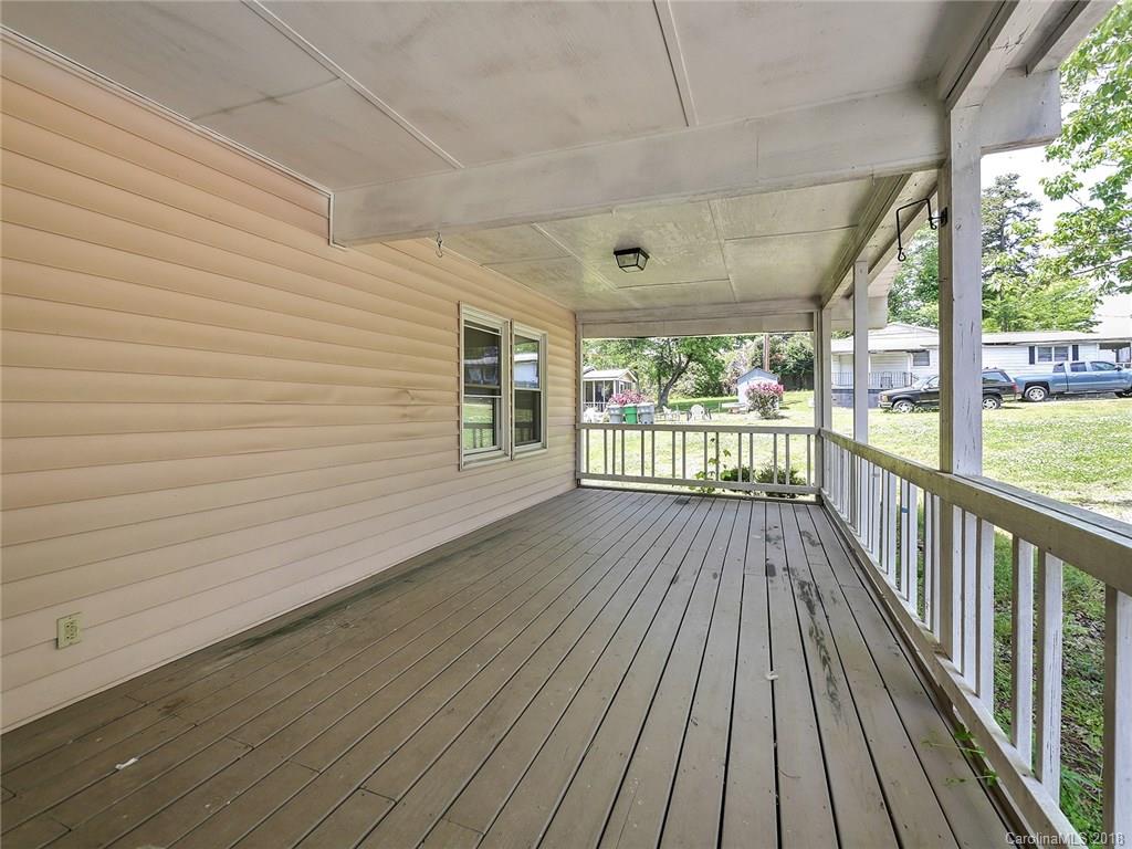 138 Hampton Church Road Charlotte, NC 28262 - Photo 19 of 27 Gallery Image 19