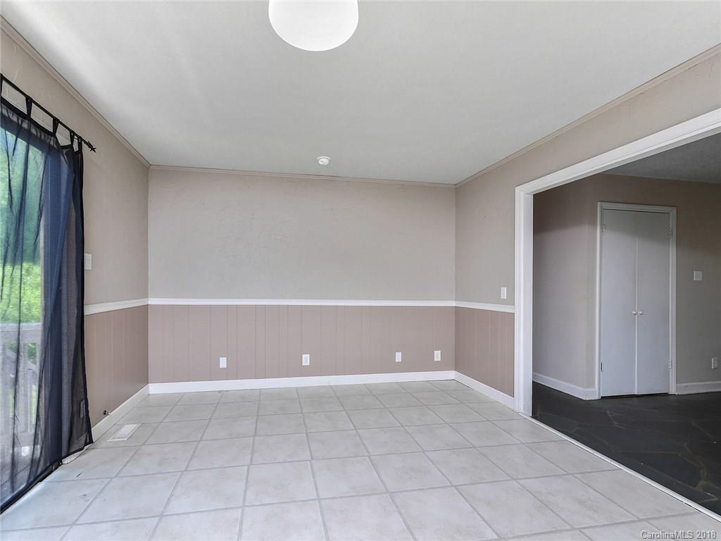 138 Hampton Church Road Charlotte, NC 28262 - Photo 10 of 27 Gallery Image 10