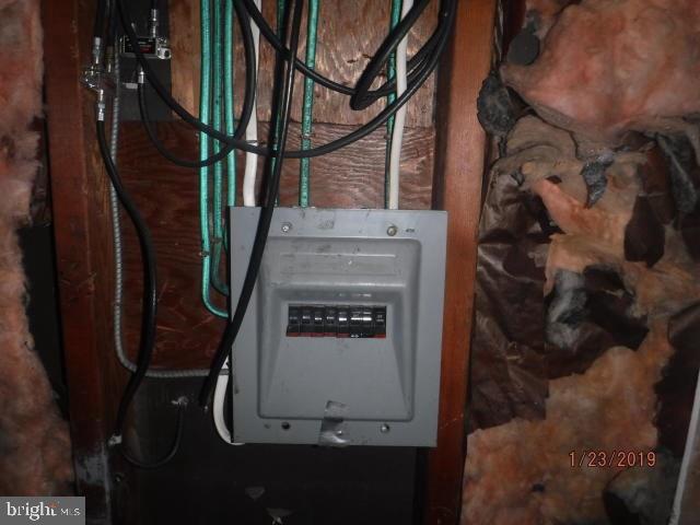 53 Alan Terrace Howell, NJ 07731 - Photo 27 of 32