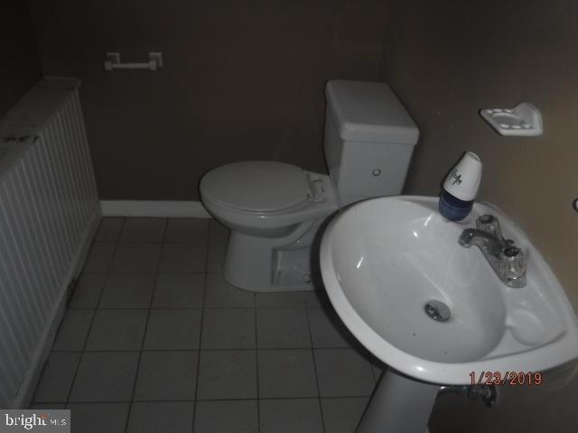 53 Alan Terrace Howell, NJ 07731 - Photo 9 of 32