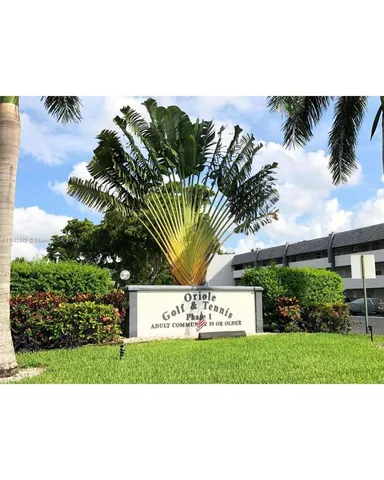 $1,300 | 7787 Golf Cir Drive, Unit 106, Margate, FL 33063