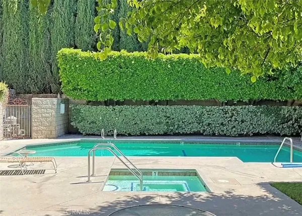 $3,750 | 10022 Reseda Boulevard, Unit 18, Northridge, CA 91324