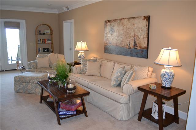 7100 Dale Ridge Road, Unit B3 Lancaster, TN 38569 - Photo 4 of 20 Choose your spot for reading a book, chatting with loved ones, or just a long nap...