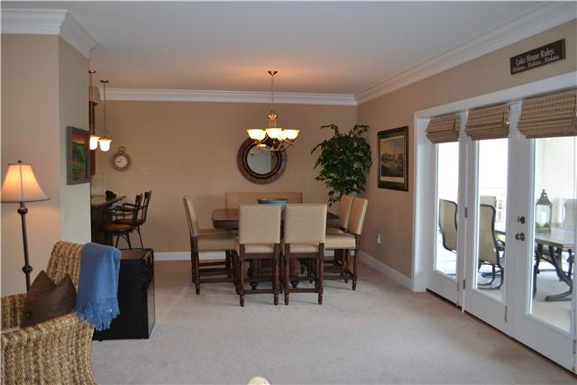 7100 Dale Ridge Road, Unit B3 Lancaster, TN 38569 - Photo 7 of 20 Plenty of seating to bring the whole crew over to share a meal!