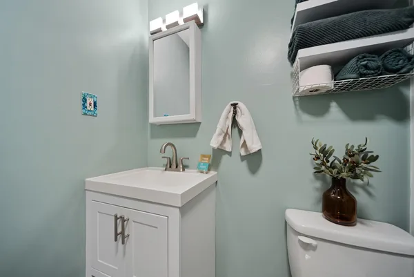 $1,800 | 33 Andrew Street, Unit 26, Manchester, NH 03104