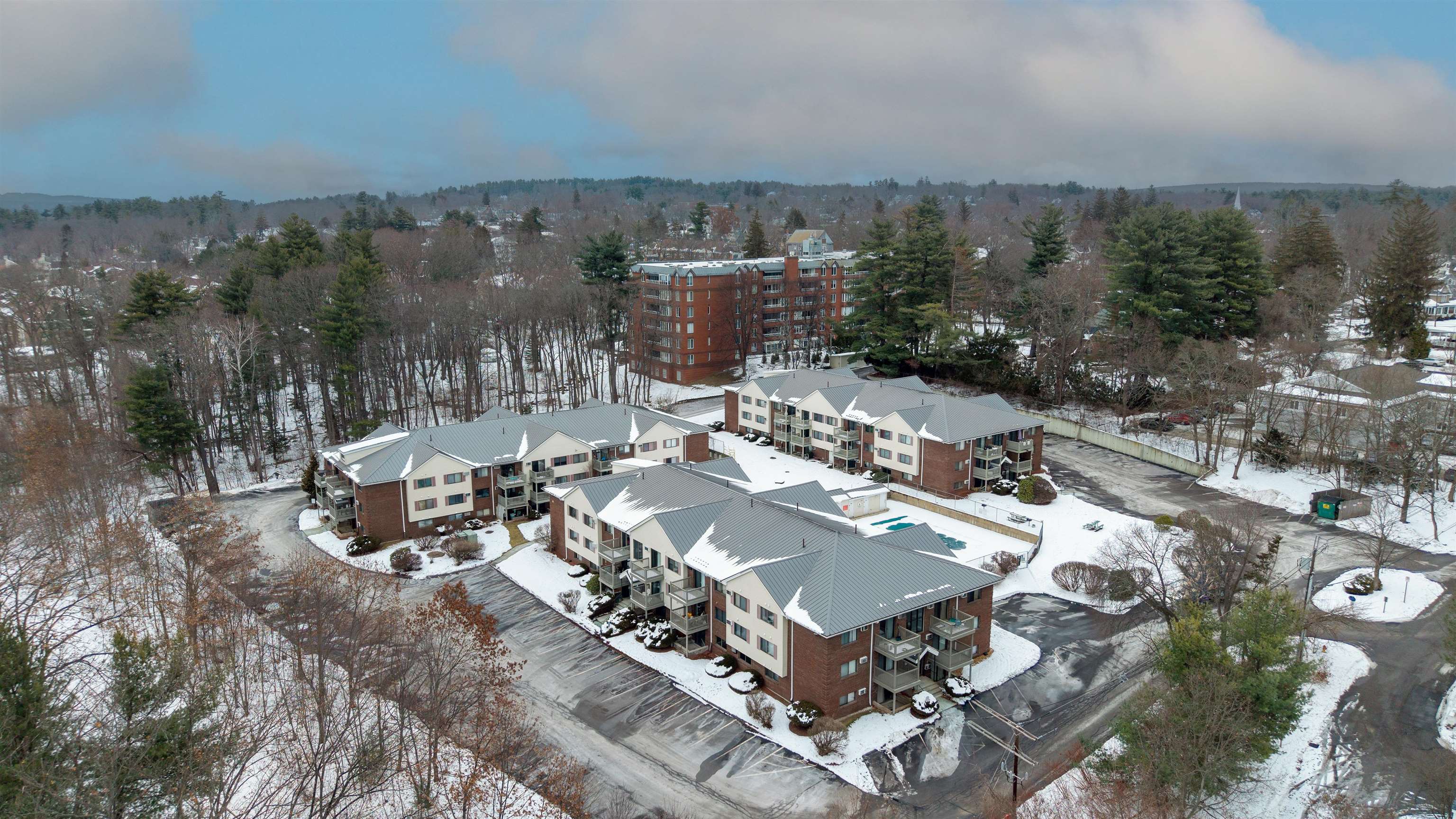 33 Andrew Street, Unit 26 Manchester, NH 03104 - Photo 16 of 21