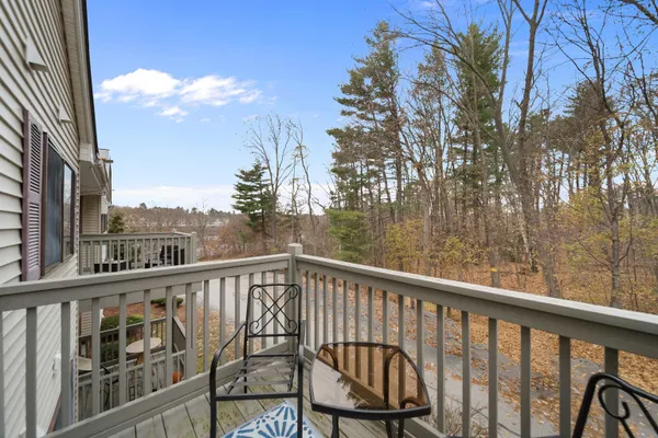 $1,800 | 33 Andrew Street, Unit 26, Manchester, NH 03104